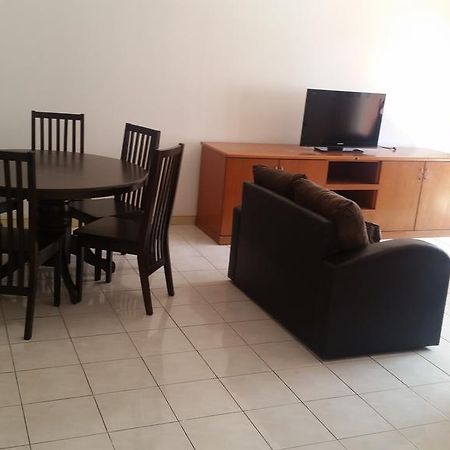 T & H Vacation Condo @Marina Court Kota Kinabalu Buitenkant foto