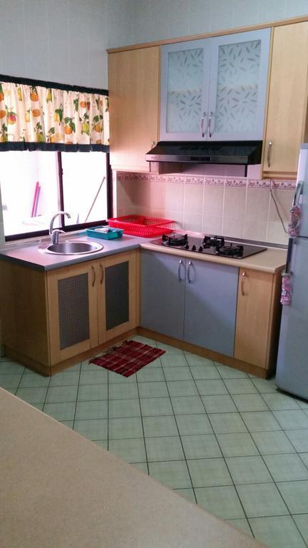 T & H Vacation Condo @Marina Court Kota Kinabalu Kamer foto