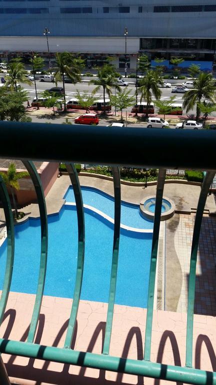 T & H Vacation Condo @Marina Court Kota Kinabalu Kamer foto