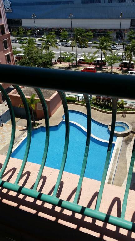 T & H Vacation Condo @Marina Court Kota Kinabalu Buitenkant foto