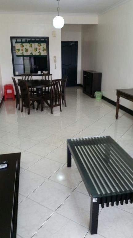 T & H Vacation Condo @Marina Court Kota Kinabalu Buitenkant foto