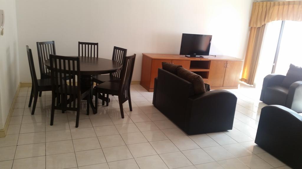 T & H Vacation Condo @Marina Court Kota Kinabalu Buitenkant foto